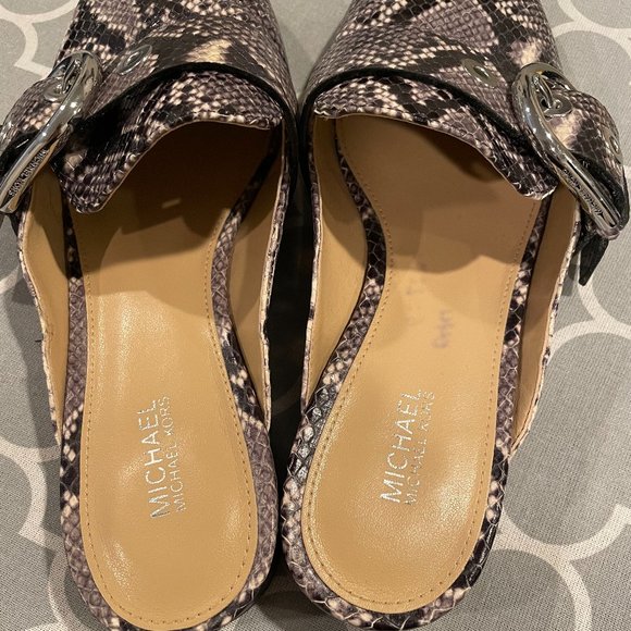 Michael Kors Cooper Snake Embossed Leather Slide Sandals Flats Mules - Picture 5 of 6